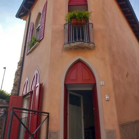 Apartment La Casina Delle Olghe 1 Relax Sulle Colline Moreniche Del Garda
